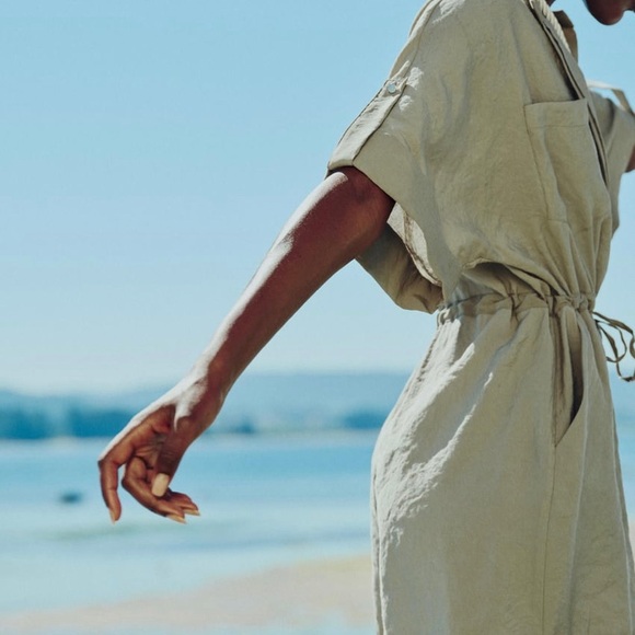 Zara - green flowy romper - Picture 3 of 5